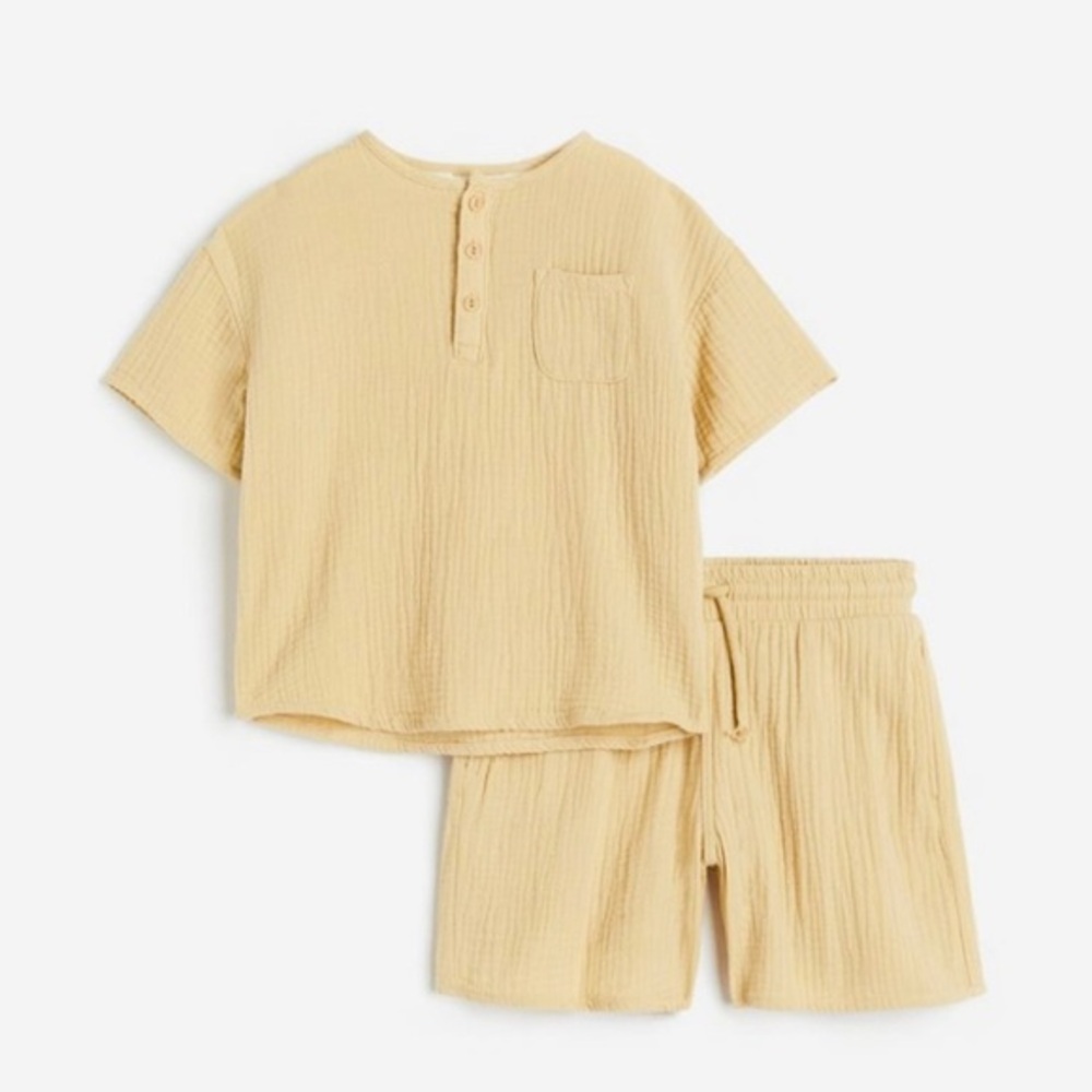 BNWT H&M kids exclusive Henley shirt shorts unisex cotton summer two pie…